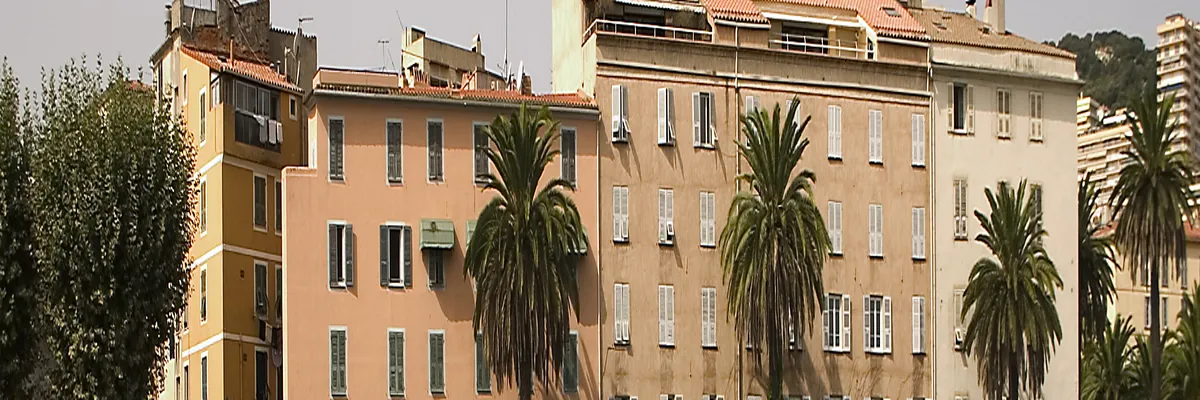 Image Installateur abri de piscine Ajaccio