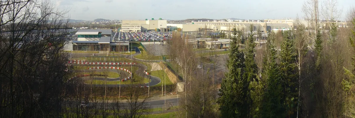 Image Installateur abri de piscine Aulnay-sous-Bois