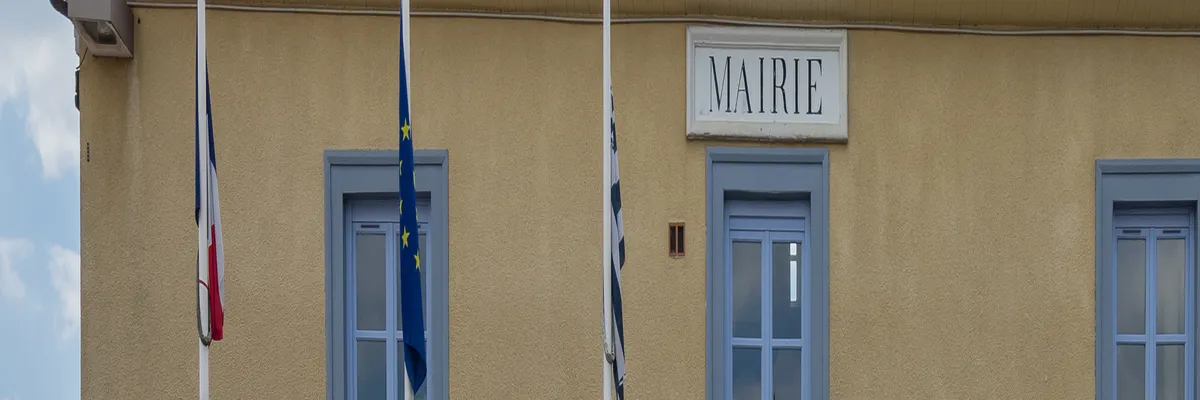 Image Installateur abri de piscine Bédée