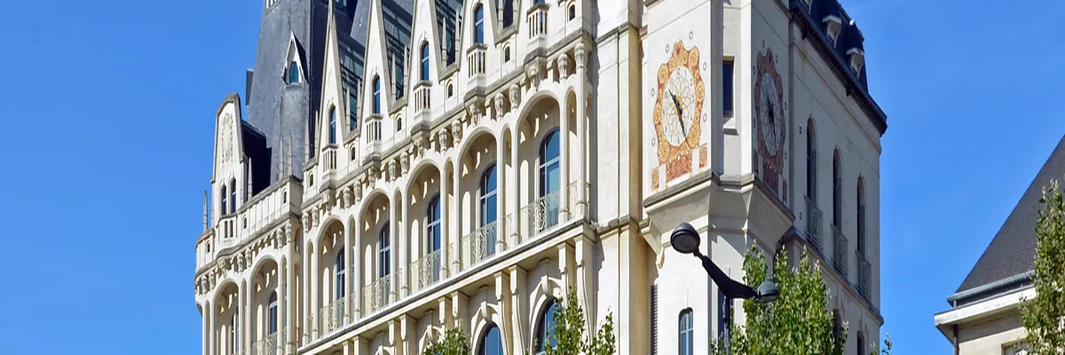 Image Installateur abri de piscine Chartres