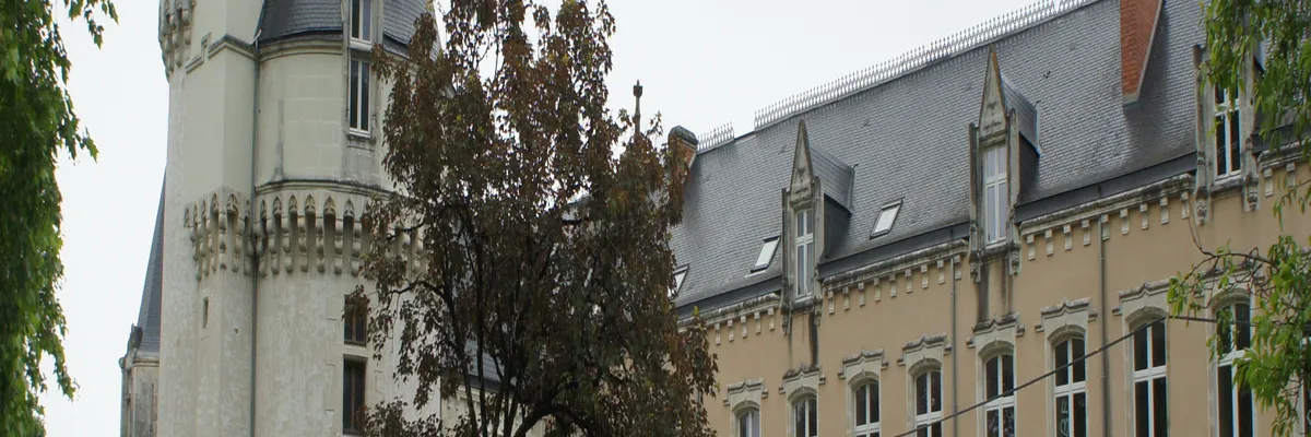 Image Installateur abri de piscine Châteauroux