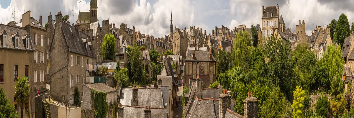 Image Installateur abri de piscine Dinan