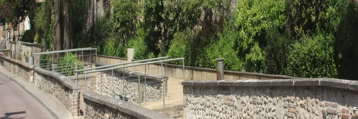 Image Installateur abri de piscine Évreux