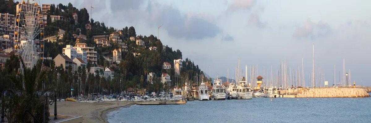 Image Installateur abri de piscine Le Lavandou