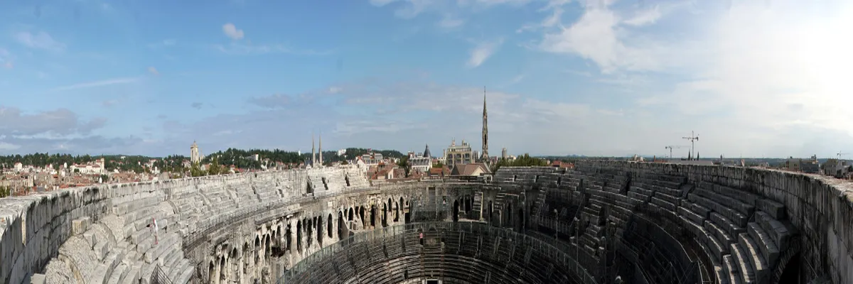 Image Installateur abri de piscine Nîmes