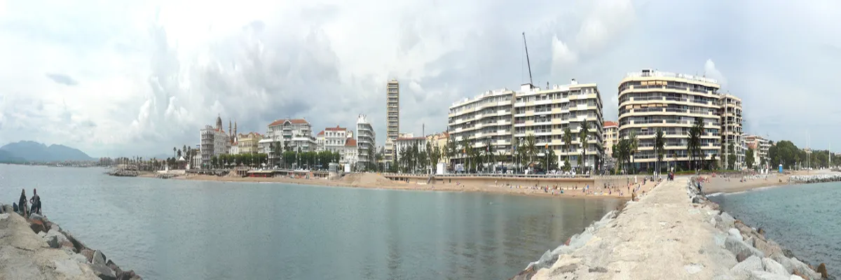 Image Installateur abri de piscine Saint-Raphaël