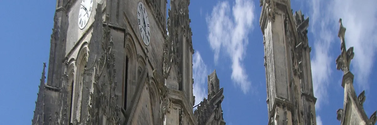 Image Installateur abri de piscine Saintes