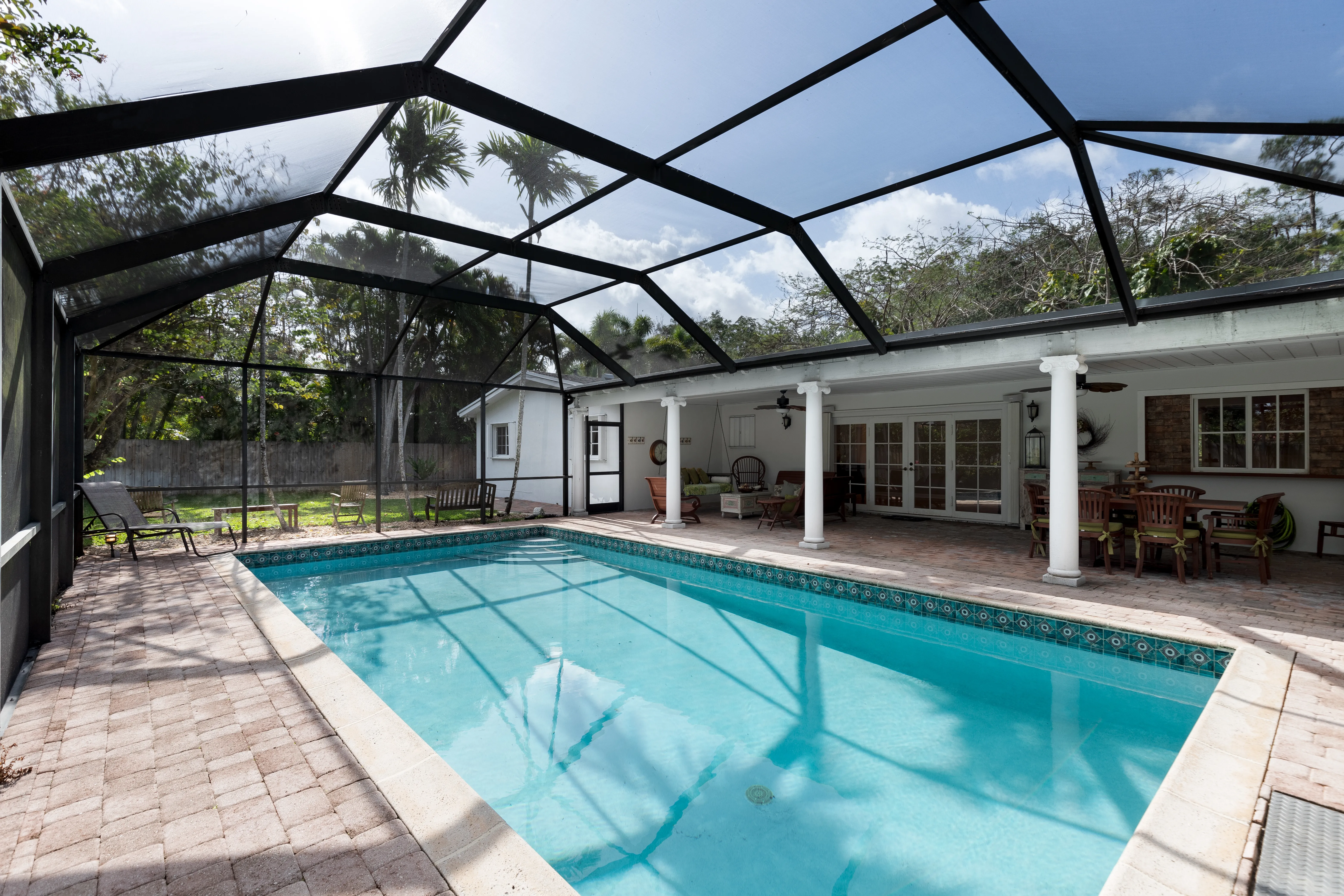 Image installateur abri de piscine 3 abri piscine prix