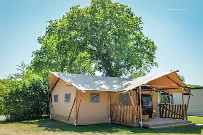 Image de Camping Le Nauzan Plage