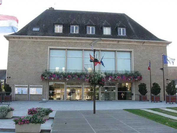 Abri Piscine Prix Installateur abri de piscine Saint-Hilaire-du-Harcouët